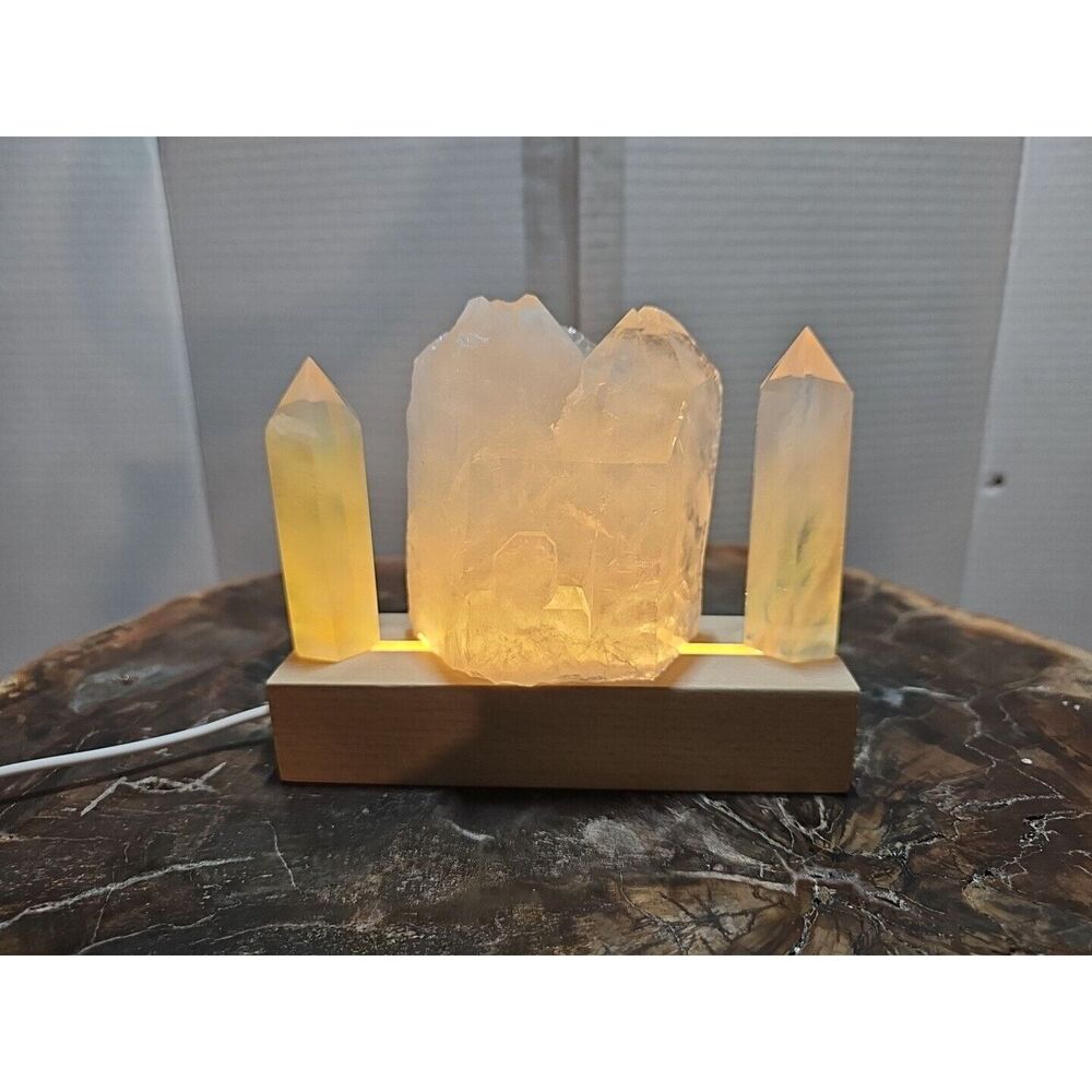 1.36lbs Huge Quartz Crystal W/Led Light &2 Smelting Towers Total Crystals 1.36lb